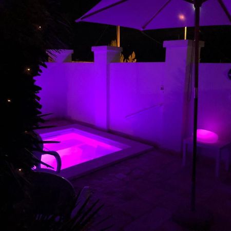 Le Due Pigne (Adults Only) Villa Taranto Dış mekan fotoğraf