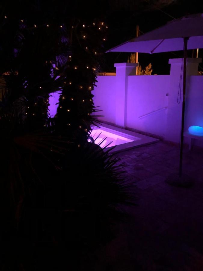 Le Due Pigne (Adults Only) Villa Taranto Dış mekan fotoğraf