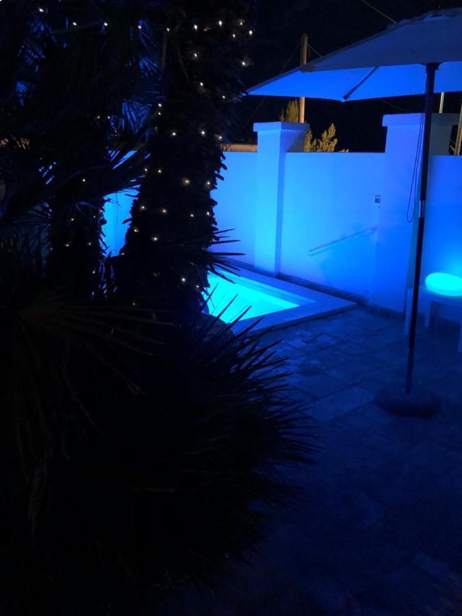 Le Due Pigne (Adults Only) Villa Taranto Dış mekan fotoğraf