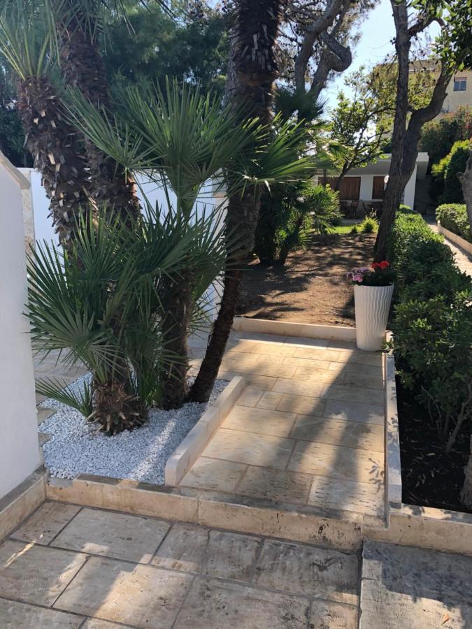 Le Due Pigne (Adults Only) Villa Taranto Dış mekan fotoğraf