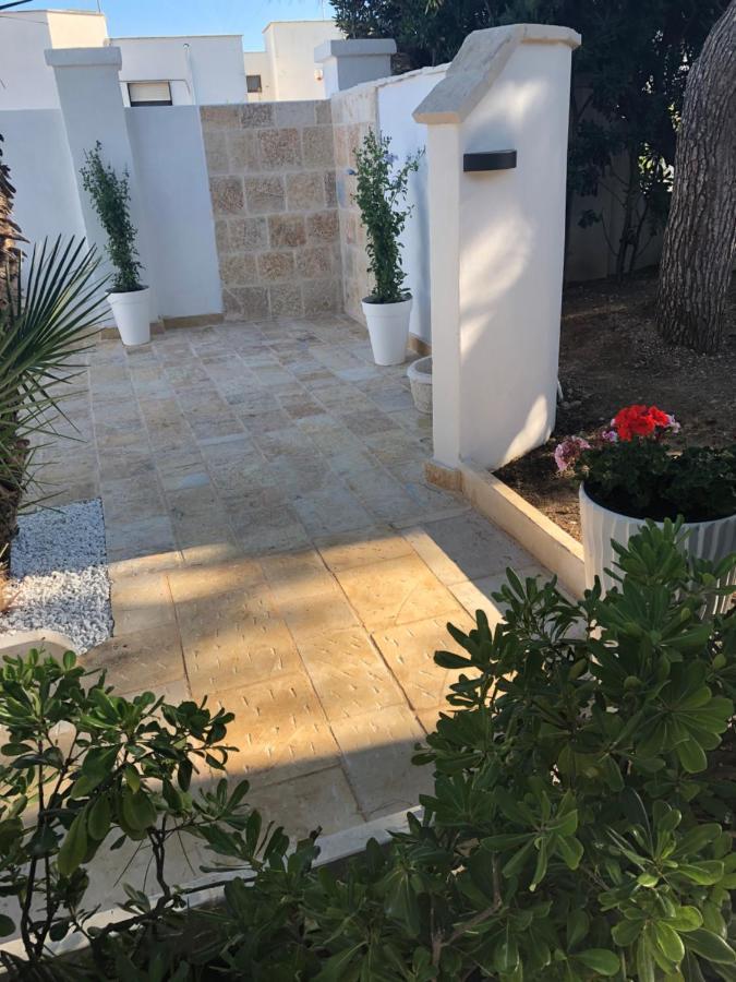 Le Due Pigne (Adults Only) Villa Taranto Dış mekan fotoğraf