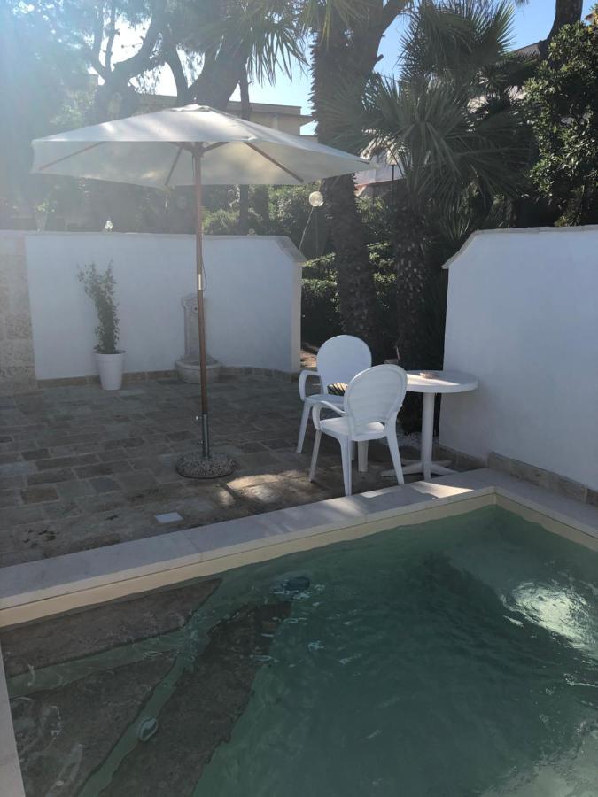 Le Due Pigne (Adults Only) Villa Taranto Dış mekan fotoğraf